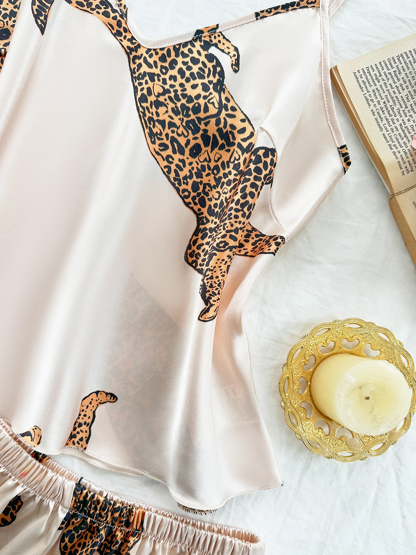 2-piece leopard print pajama set sexy and casual halter shorts women's Sleepwear - Image 5