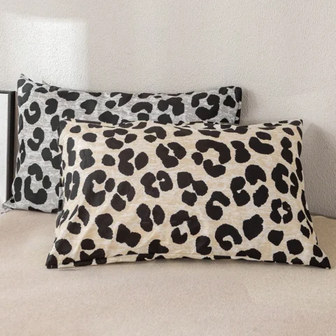 2pcs/4pcs Leopard Print Pillow Cover Set (Pillow Inner Not Included), Soft & Comfortable, Suitable For All Seasons
