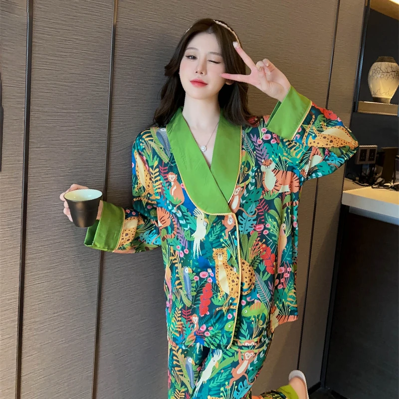 Print Animal Flower V-neck Luxury Pajamas Set for Women Autumn New Casual 2024 Home Suit Nightwear All-match Soft Korean Pajamas - Image 4