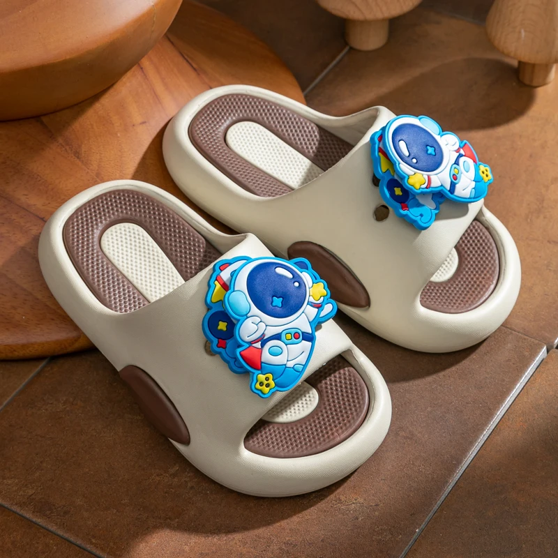 Cute Spaceman Slippers With Rotating Charms Lightweight Thick Sole Breathable Soft Sole Open Toe Slip On Children's Sandals - Image 8