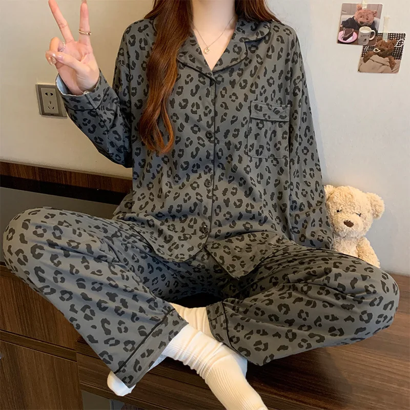 Korean-Style Grey Leopard Print Pyjamas for Women Spring New Arrival Minimalist Cotton-Like Long-Sleeved Cardigan Loungewear Set - Image 2